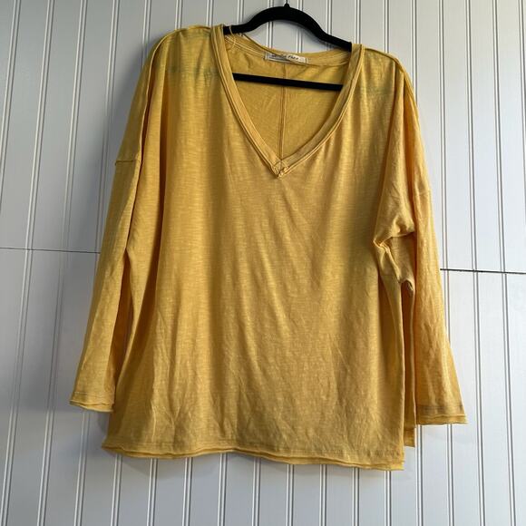 We The Free On My Mind V-neck Shirt In Light Earth Size XS - Picture 2 of 9